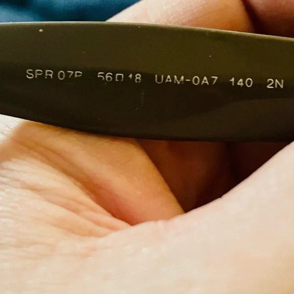 Prada “Polarized” Gray Sunglasses. - Picture 2 of 6